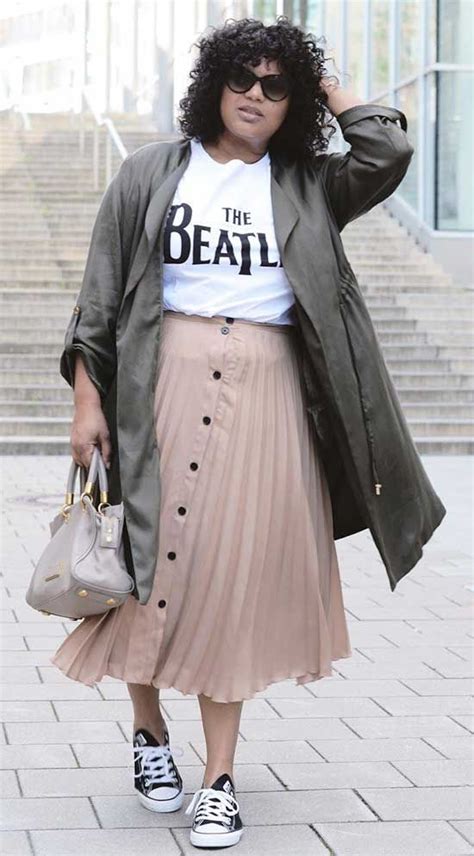 Best Of Plus Size Street Style With 35 Outfits Skirt Fashion Plus