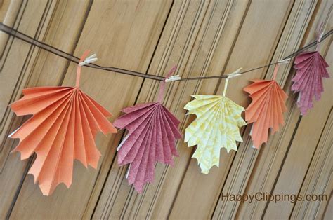 Diy Folded Paper Fall Leaves Crafts Fall Crafts Paper Crafts