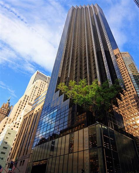 .new york city on tripadvisor: Trump Tower, Fifth Avenue, Manhattan, NYC, USA Es un ...