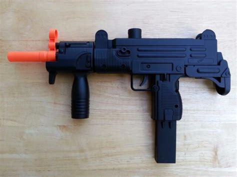 Airsoft Gun Double Eagle M35l Spring Uzi Foregrip 1000 6mm Bbbbs Laser