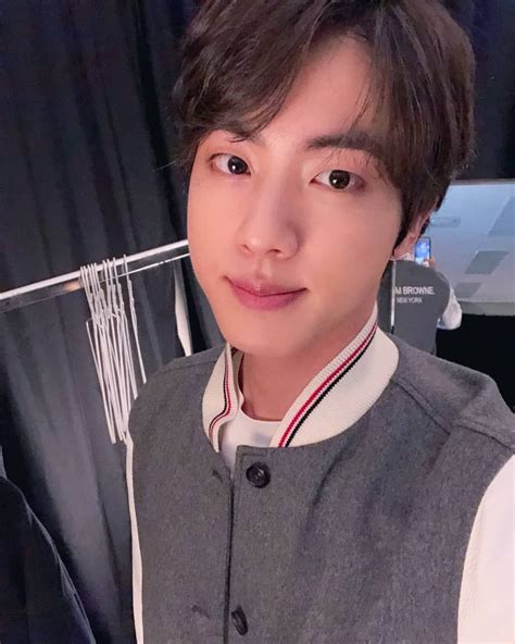 31 6 mil curtidas 725 comentários jin 김석진 jinbighitentertainment no instagram “ q have