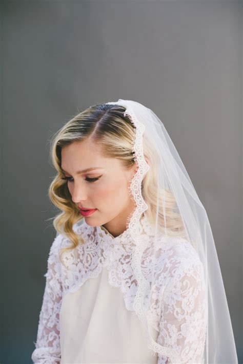10 Romantic Cathedral Length Veils Intimate Weddings Small Wedding