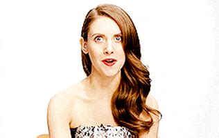 Alison Brie Life Gif Find Share On Giphy