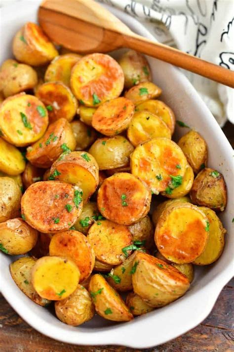 Oven Roasted Potatoes Easy Roasted Potatoes In Seasoned Butter