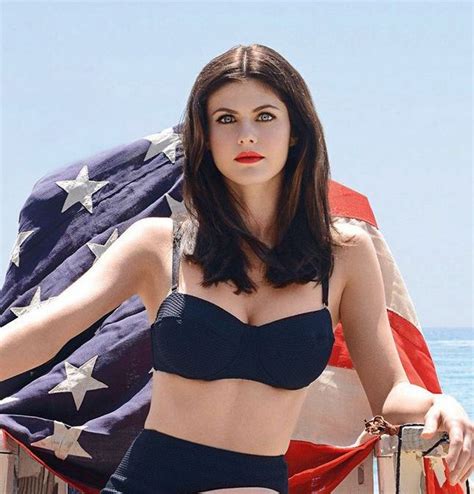 The 28 Ridiculously Hot Alexandra Daddario Pictures