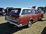 File:1971 Holden HG Premier station wagon (7762316006).jpg - Wikimedia ...