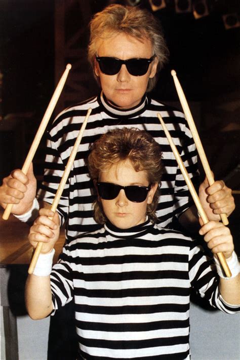 Roger and Mini Roger ??? | Queen drummer, Roger taylor queen, Queen meme