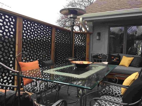 Attractive Outdoor Privacy Screen Ideas For Your Backyard