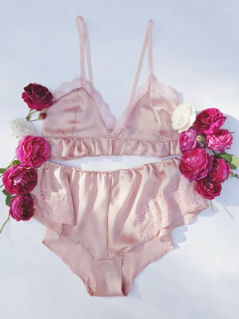 5 Beautiful And Affordable Lingerie To Order For Valentines Day