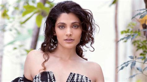 saiyami kher on r balki s ghoomer ‘playing a cricketer on the big screen is the ultimate dream