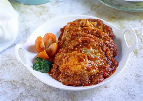 6.917 resep telur balado ala rumahan yang mudah dan enak dari komunitas memasak terbesar dunia! 8 Resep Telur Ceplok yang Nggak Cuma Polosan Doang. Bumbunya Lezat, Selera Makan Meningkat!