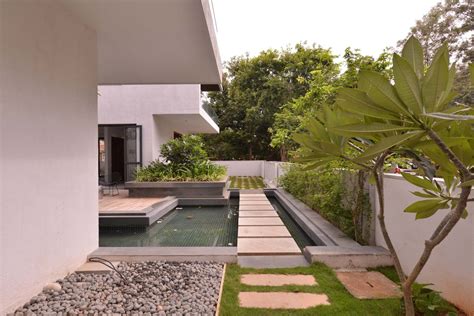 Courtyard House By Abin Design Studio Wowow Home Magazine