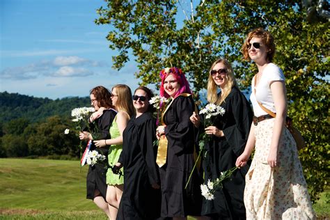 10 fantastic autumn traditions celebrated at women s colleges huffpost