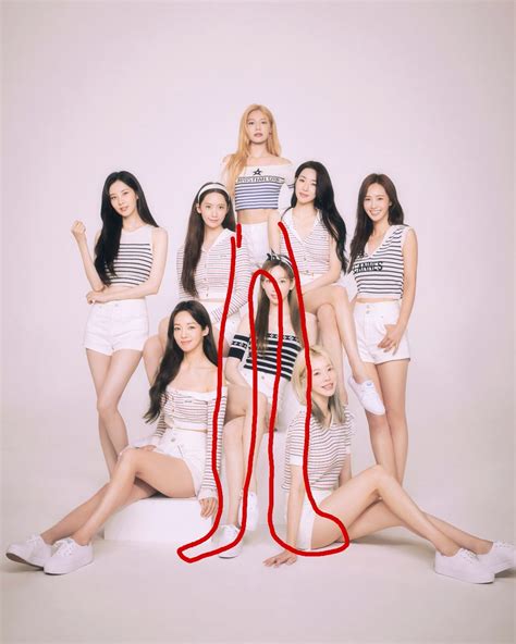 ลัทธินุ่มฟู Cms Open🦊🍯🎀 On Twitter Rt Soneh Sooyoungs Long Legs