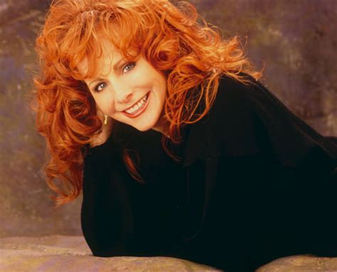 Reba Mcentire Shades Of Red Hair Country Music Singers
