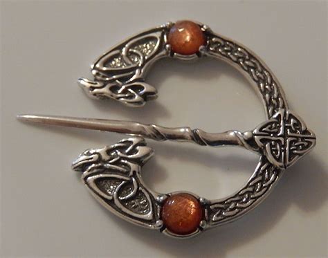 Celtic Raven Brooch In Solid 925 Sterling Silver Medieval Fly Plaid