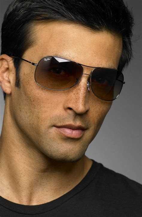Everything You Want Here Men Sunglasses [ 2011 Models ]