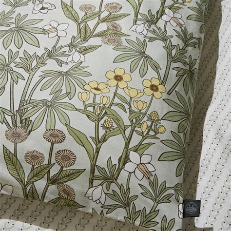 Hot Sale 😍 Natural History Museum Meadow Green 100 Cotton Duvet Cover