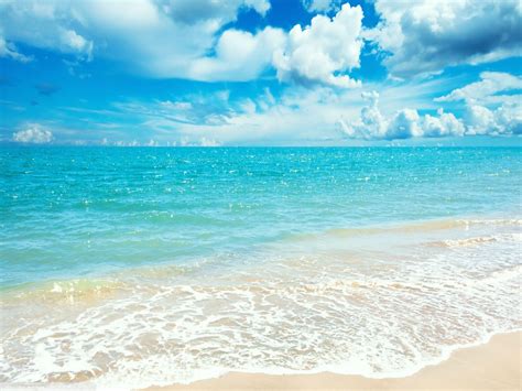Sunny Beaches Desktop Wallpaper