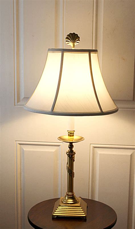 Vintage Solid Brass Table Lamp White Shade Clam Scallop Finial