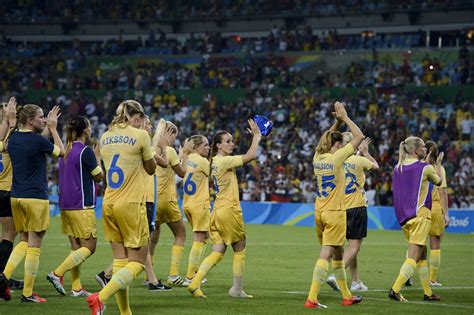 Sverige föll i semifinalen mot ungern, men kunde komma igen och vinna bronset i medaljmötet med tyskland. Så hyllas Sverige efter det historiska OS-silvret: "Vilket ...
