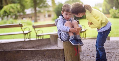 Sibling Rivalry How To Help The Kids Get Along Hope 1032