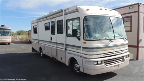 10881 Used 1995 Fleetwood Bounder 28t Class A Rv For Sale