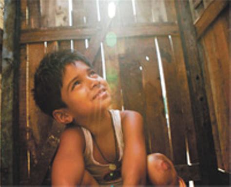 (2000) (who wants to be a millionaire?) but when the show breaks for the night, police arrest him on suspicion of cheating; New release: Slumdog Millionaire | Film Reviews | Savannah ...
