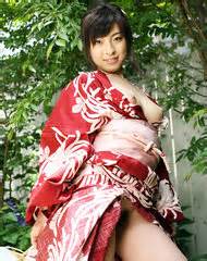 Cute Japanese Lady Saya Yukimi Posing In Kimono