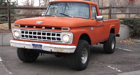 Video Old Vs New 1965 Ford F 100 Vs 2021 Ford F 150 How Has The F