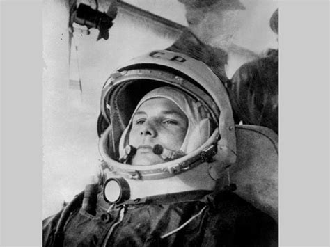 Yuri Gagarin First Man In Space Photo 2 Cbs News
