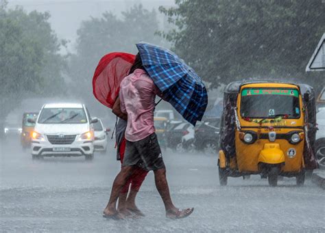 Weather Update Heatwave Ends In Entire Country Imd Predicts Heavy