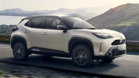 Toyota Yaris Cross 2024 Listino Prezzi Motori E Consumi Patentati