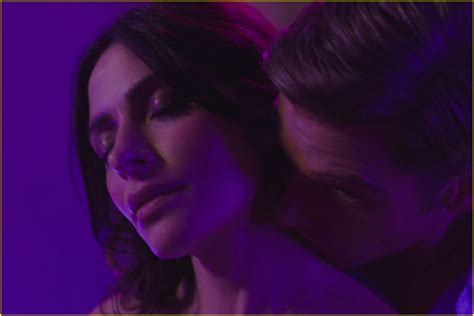 Sexlife Renewed For Season 2 Netflix Reveals Just How Popular The Show Is Photo 4633490
