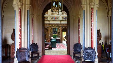 Go Inside The Lavish Rooms Of Highclere Castle The Setting For Downton