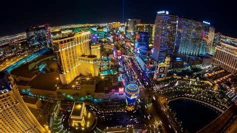 Las Vegas At Night Backiee