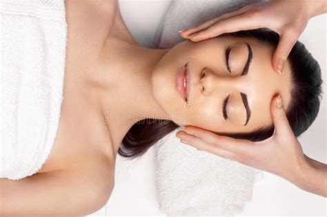 Face Massage Close Up Of A Young Female Getting Spa Treatmentwoman Skin Care Imagem De Stock
