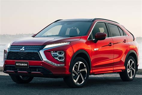 2022 Mitsubishi Eclipse Cross Plug In Hybrid Road Test Review Racv