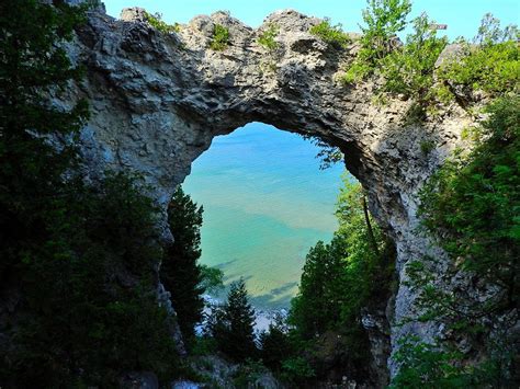 Arch Rock On Mackinac Island Michigan Photograph By Mikel Classen