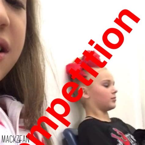 [s5ep10] Mackenzie Ziegler And Jojo Siwa In The Dressing Room Mackenzie Ziegler Kalani Jojo