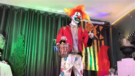 Make Your Own Jack The Clown Animatronic With This Spirit Halloween