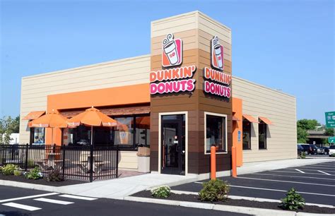 Dunkin Donuts Opens At 100 Congress St In Springfield