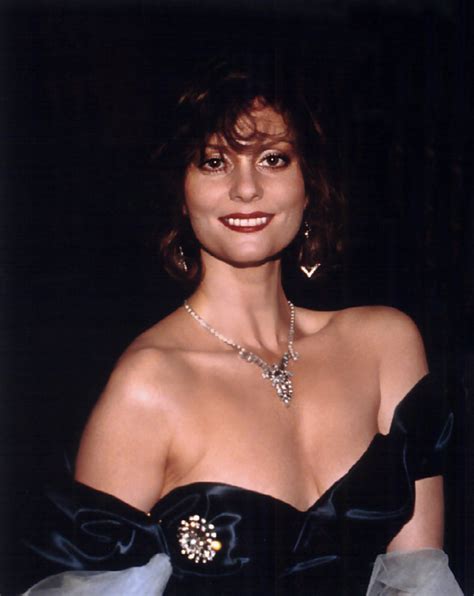 Lesley Ann Warren Nue 17 Photos Biographie News De Stars LES STARS