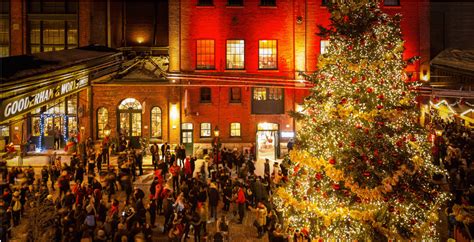 Boston Globe calls Toronto Christmas Market the best in North America | Daily Hive Toronto
