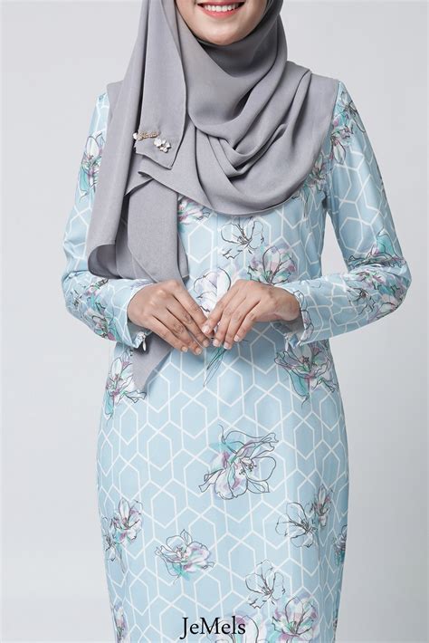 Check out our baju kurung selection for the very best in unique or custom, handmade pieces from our shops. ANIKA 2.0 KURUNG - BABY BLUE - JEMELS ANIKA 2.0 KURUNG ...