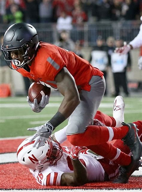 Ohio State Buckeyes H B Curtis Samuel 4 Makes A Touchdown Reception