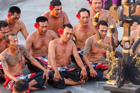 We did not find results for: Ragam Seni Budaya di Indonesia, dari Tarian hingga ...