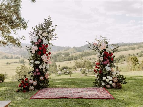 11 Gorgeous Wedding Ceremony Backdrop Styles Wedshed