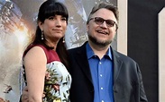 Guillermo del Toro: Ellas son sus hermosas hijas - CHIC Magazine