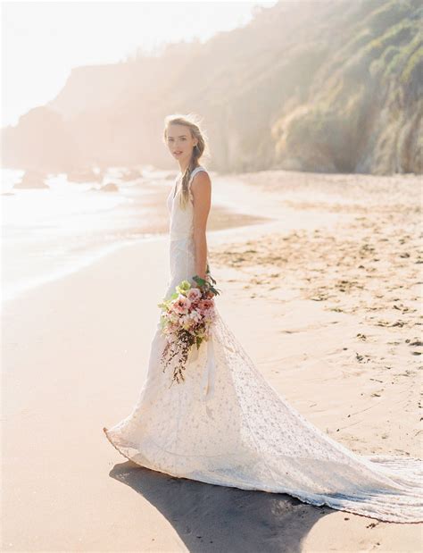 Bohemian Wedding Dresses From Dreamers And Lovers Bohemian Wedding